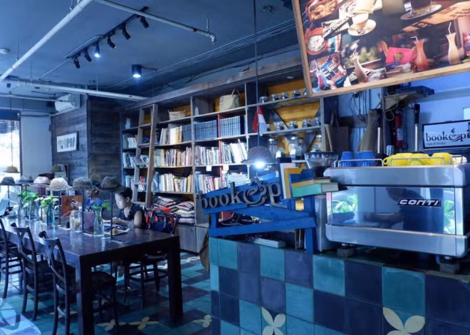 Cafe Malam Dengan Sajian Dessert Unik di Malang Pengalaman Rasa yang Tak Terlupakan