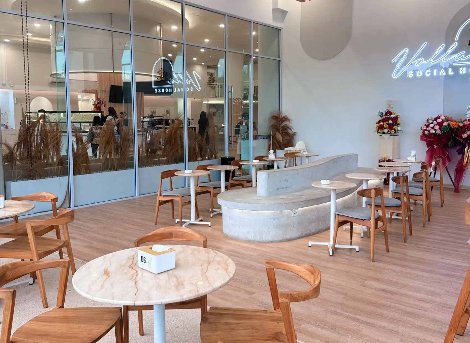 Cafe Malam Dengan Live Music Indonesia: Menikmati Suasana Santai dan Musik yang Hidup